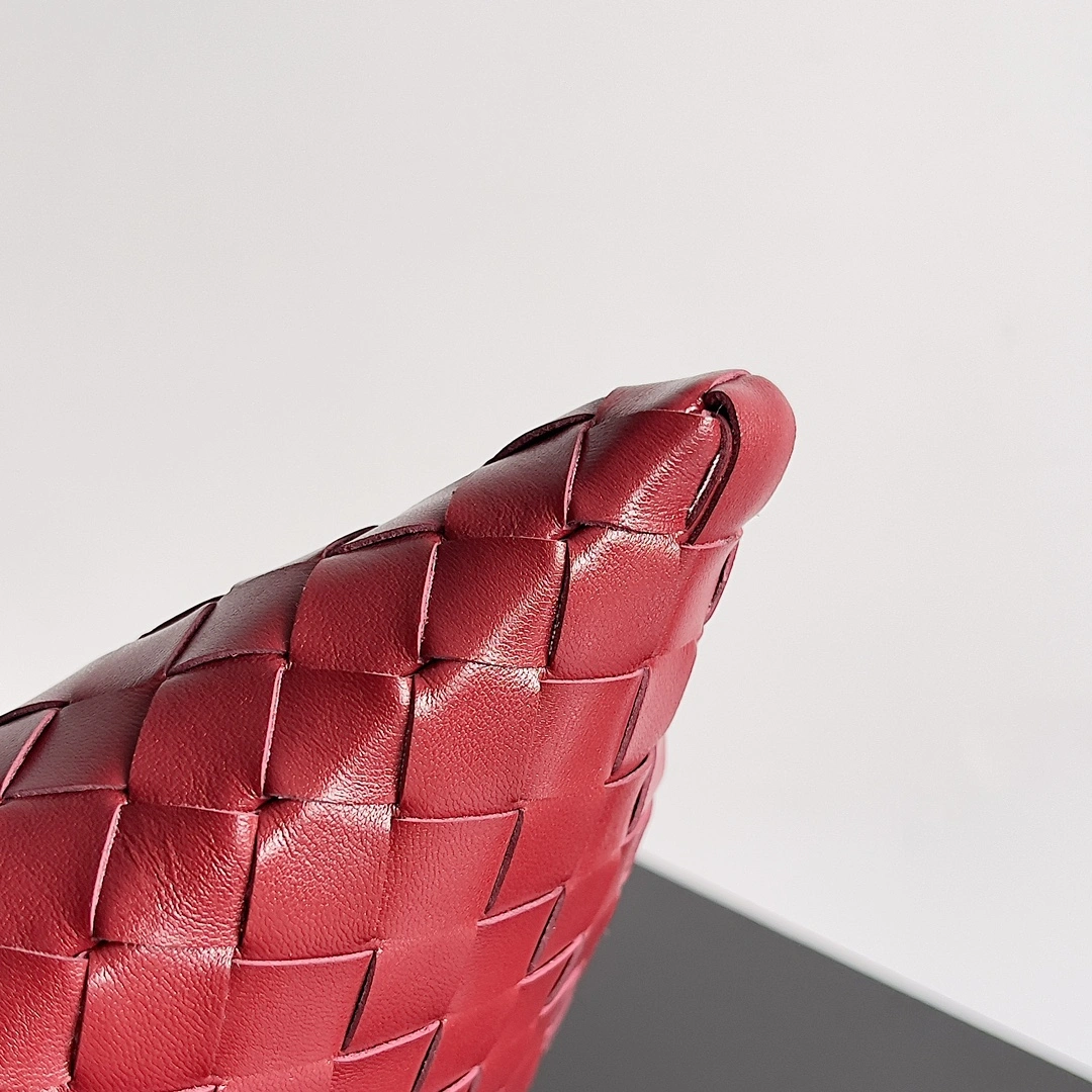 Bottega Veneta Cosmetic Bags Reliable 67735