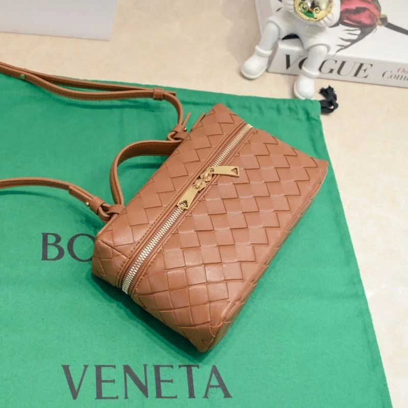 Affordable Bottega Veneta Cosmetic Bags 51919