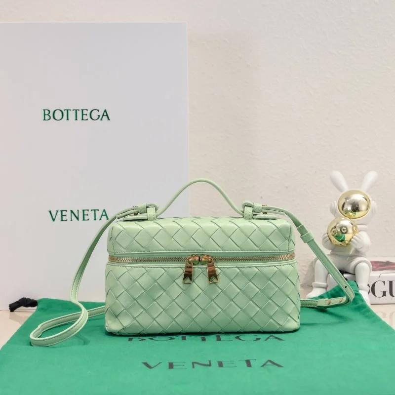 FlexibleFit Bottega Veneta Cosmetic Bags 51914