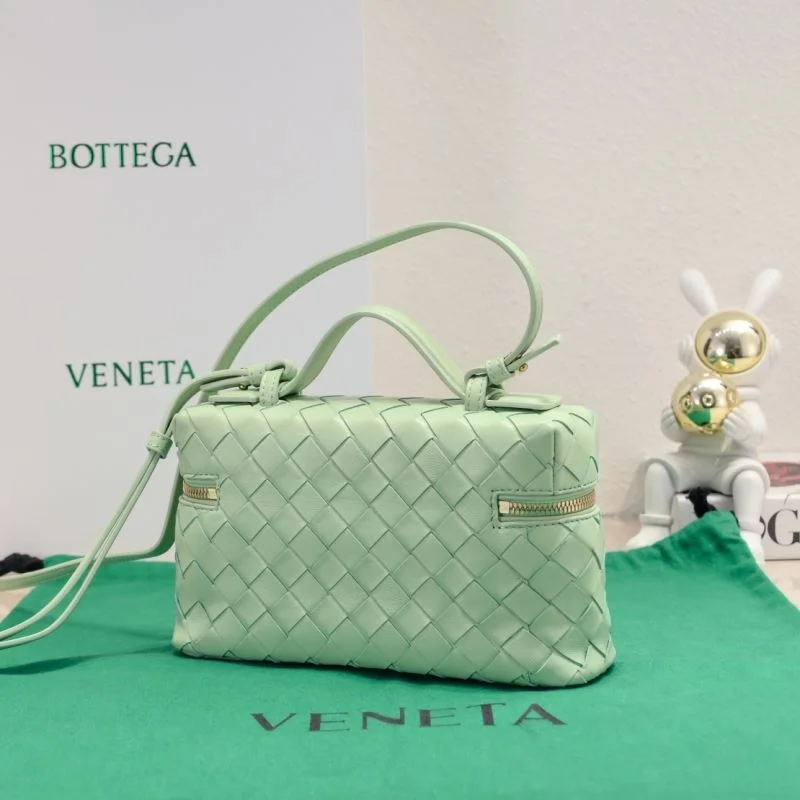 FlexibleFit Bottega Veneta Cosmetic Bags 51914