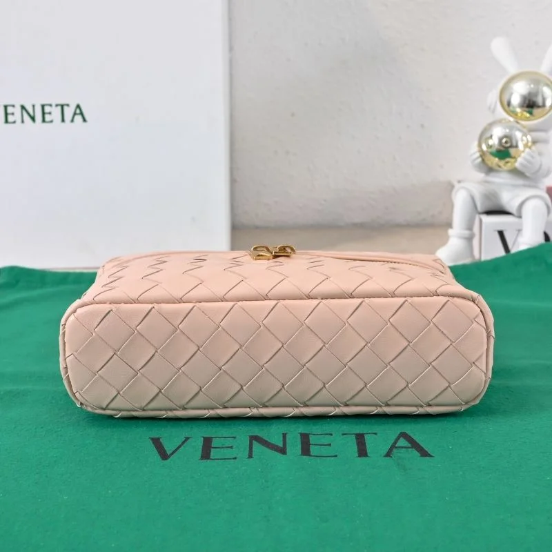 Bottega Veneta Cosmetic Bags SunProtective 51916