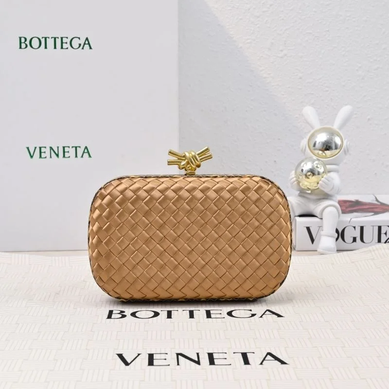 GoAnywhere Bottega Veneta Cosmetic Bags 51909