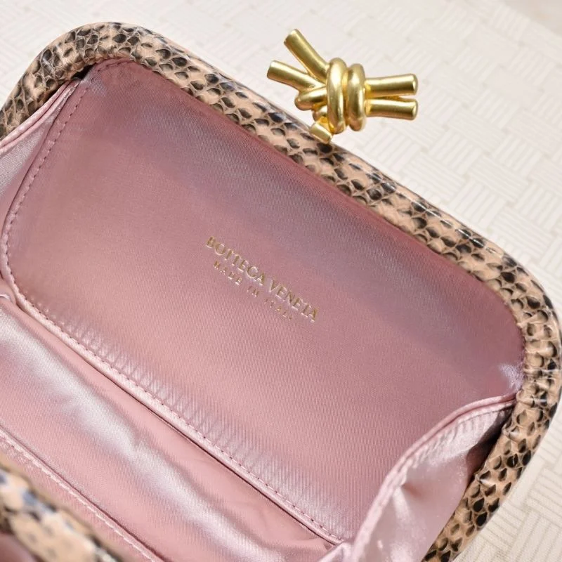 Bottega Veneta Cosmetic Bags Durable 51904