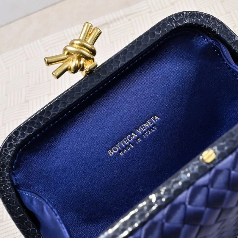 Bottega Veneta Cosmetic Bags TimelessDesign 51908