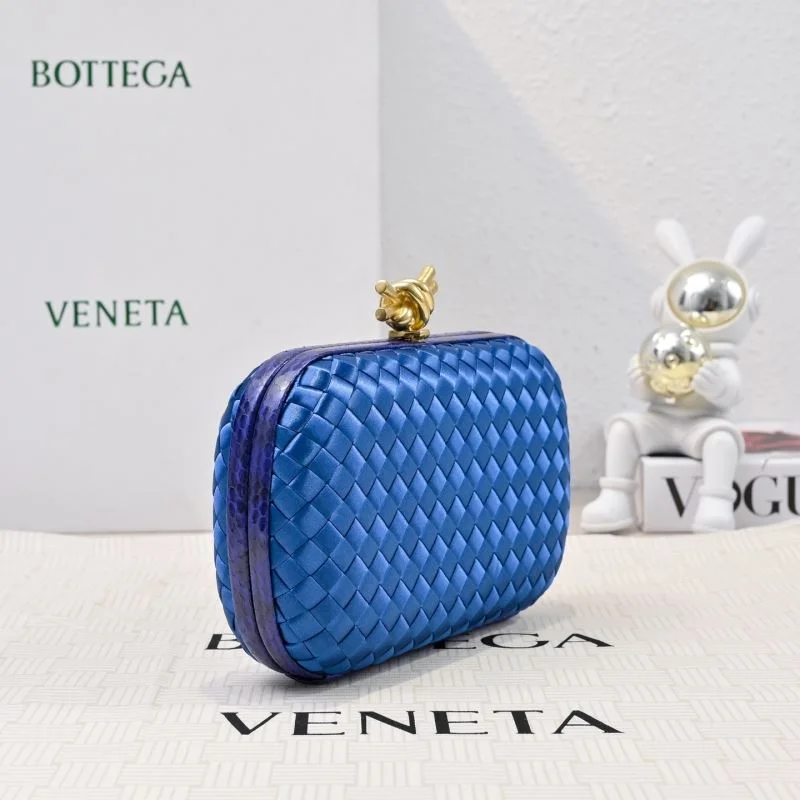 Bottega Veneta Cosmetic Bags Elegant 51903