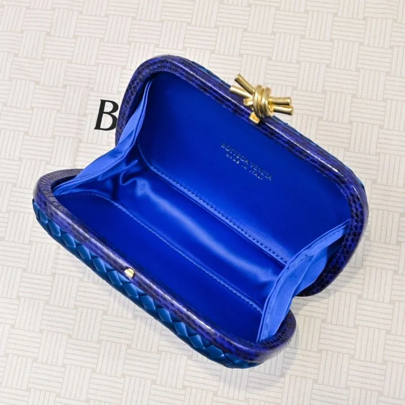 Bottega Veneta Cosmetic Bags Elegant 51903
