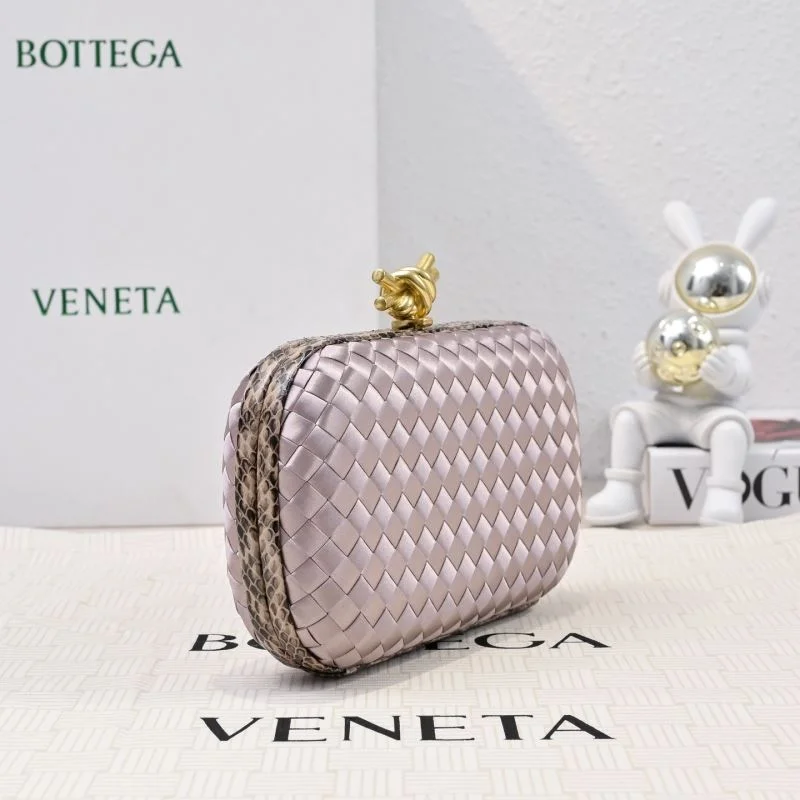 Neat Bottega Veneta Cosmetic Bags 51902