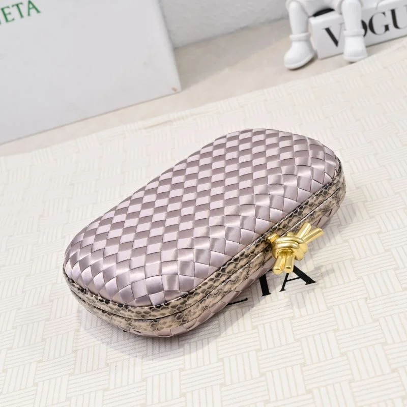 Neat Bottega Veneta Cosmetic Bags 51902