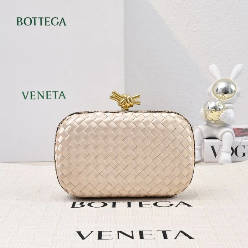 Bottega Veneta Cosmetic Bags ComfortFit 51893