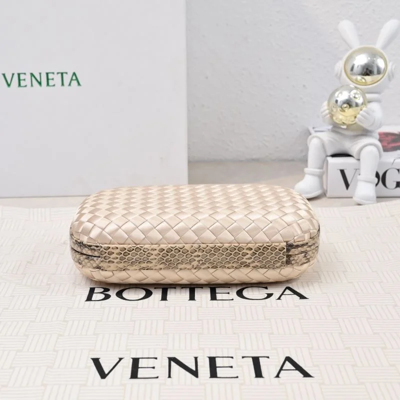 Bottega Veneta Cosmetic Bags ComfortFit 51893