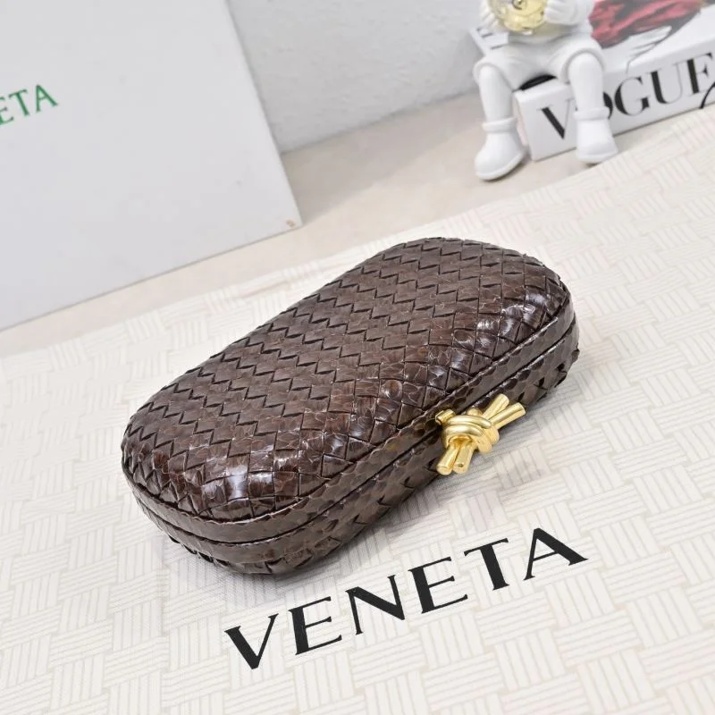 Reliable Bottega Veneta Cosmetic Bags 51894