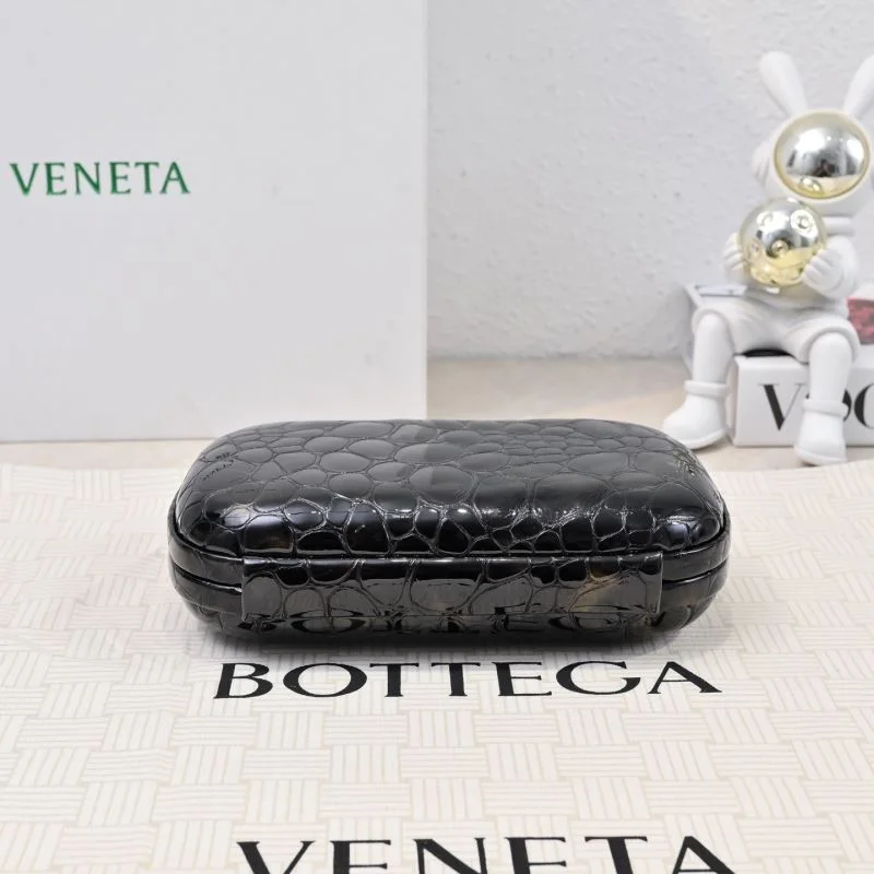 Bottega Veneta Cosmetic Bags Sophisticated 51891