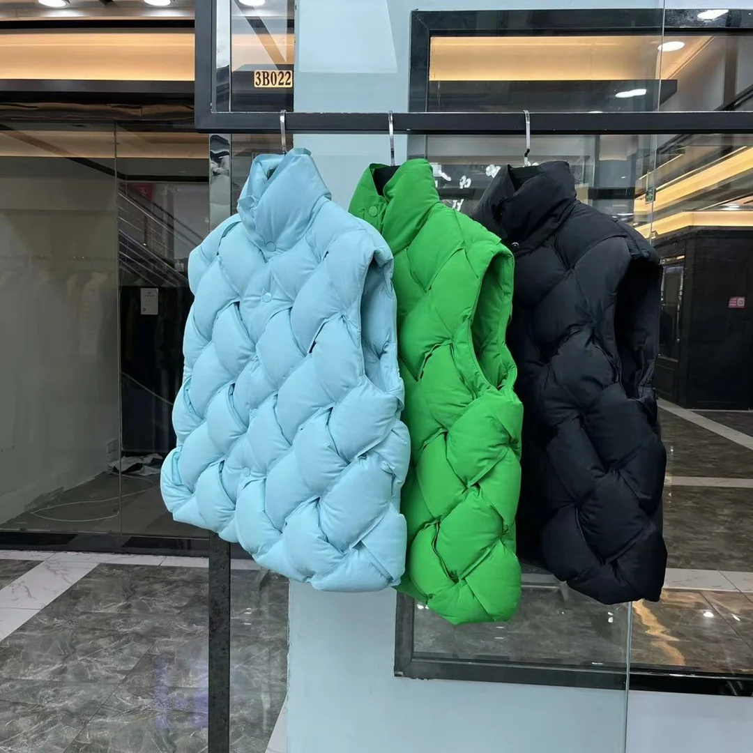 Bottega Veneta Down Jackets Youthful 165479