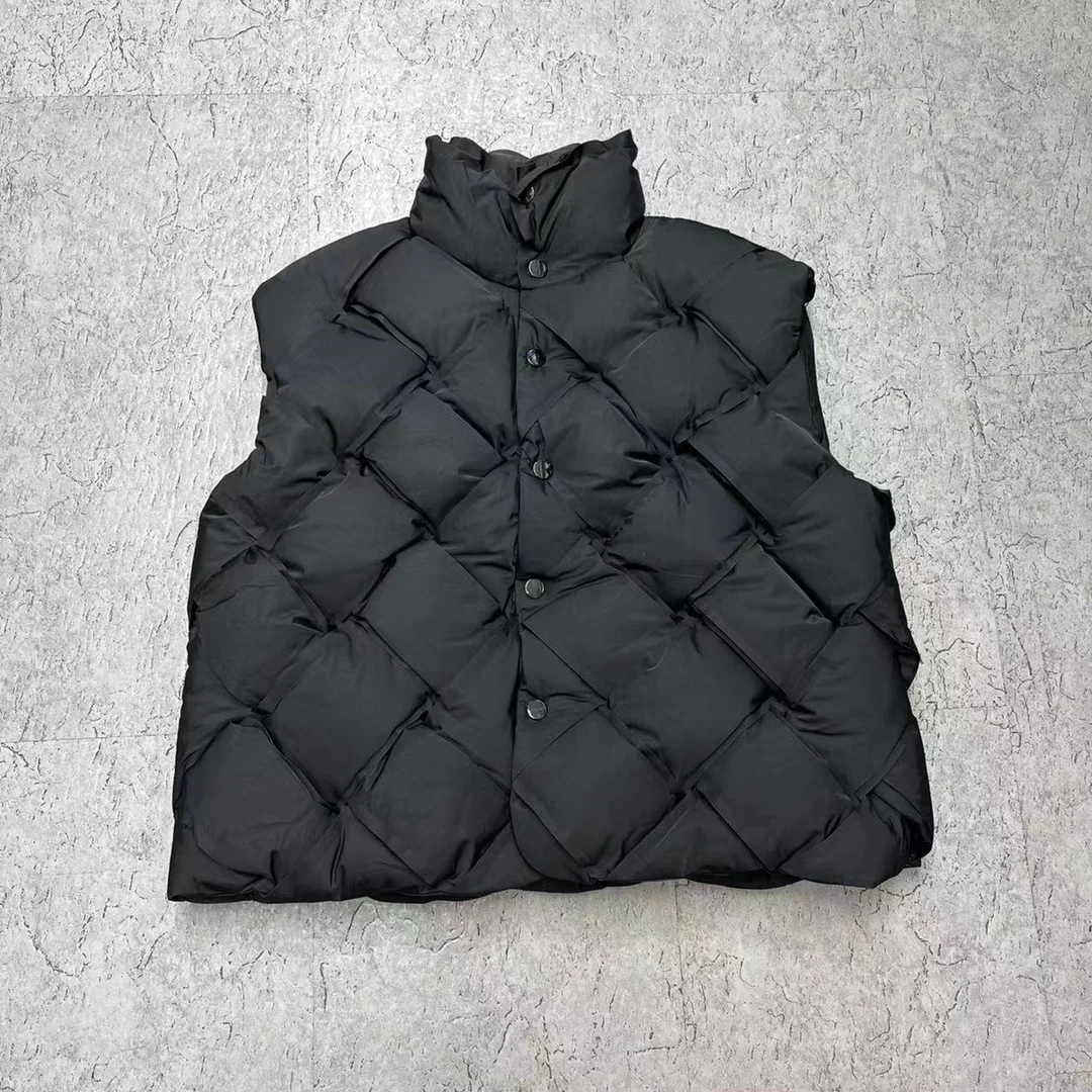 Unisex Bottega Veneta Down Jackets 165471