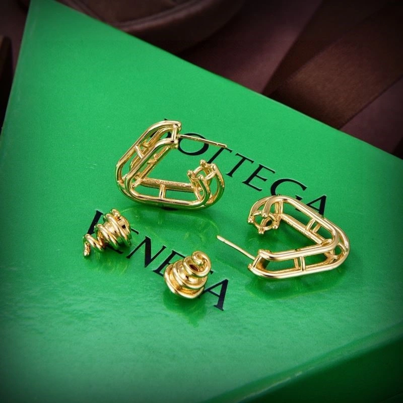 EyeCatching Bottega Veneta Earrings 208893