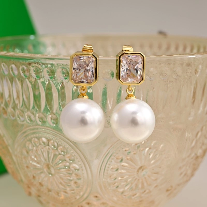 Bottega Veneta Earrings WaterResistant 208185