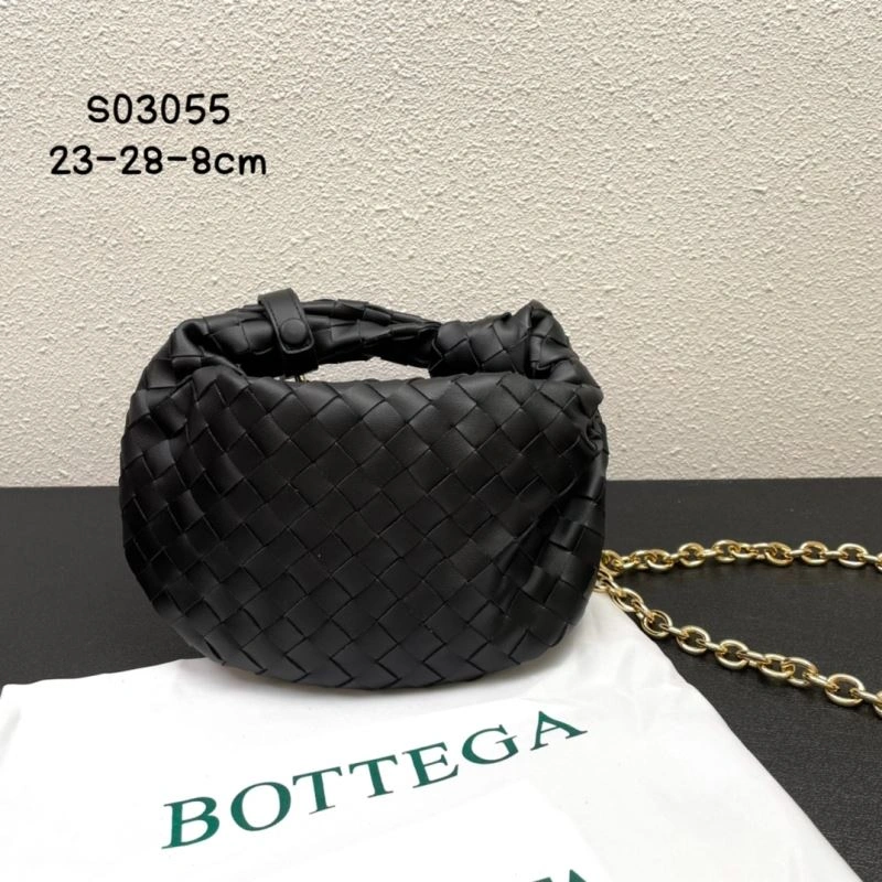 Bottega Veneta Hobo Bags WeatherProof 84738