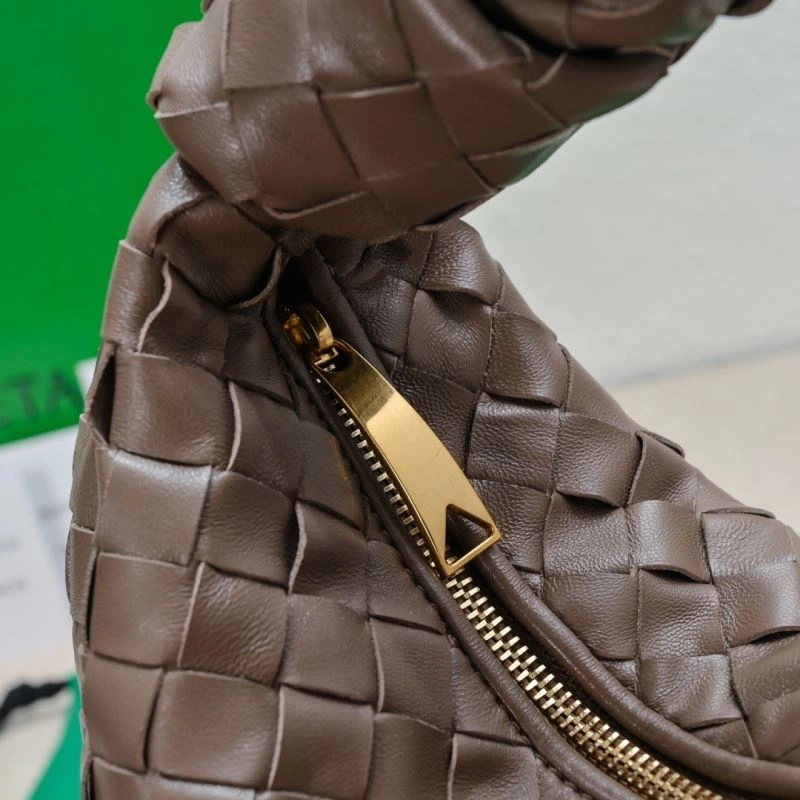 Sleek Bottega Veneta Hobo Bags 67895