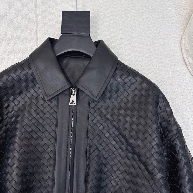 ModernLook Bottega Veneta Outwear 151952