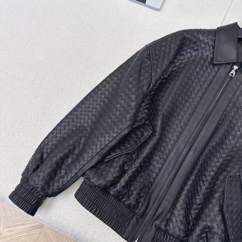 ModernLook Bottega Veneta Outwear 151952