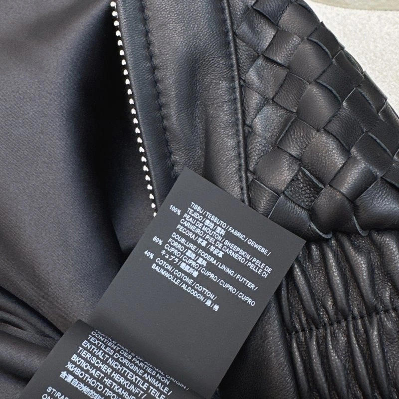 ModernLook Bottega Veneta Outwear 151952