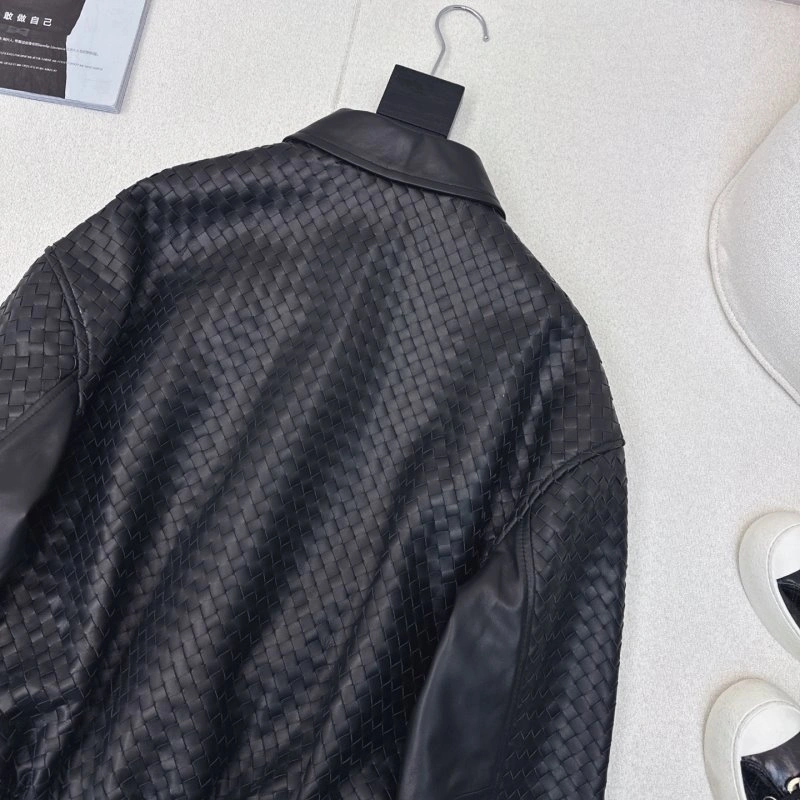 ModernLook Bottega Veneta Outwear 151952