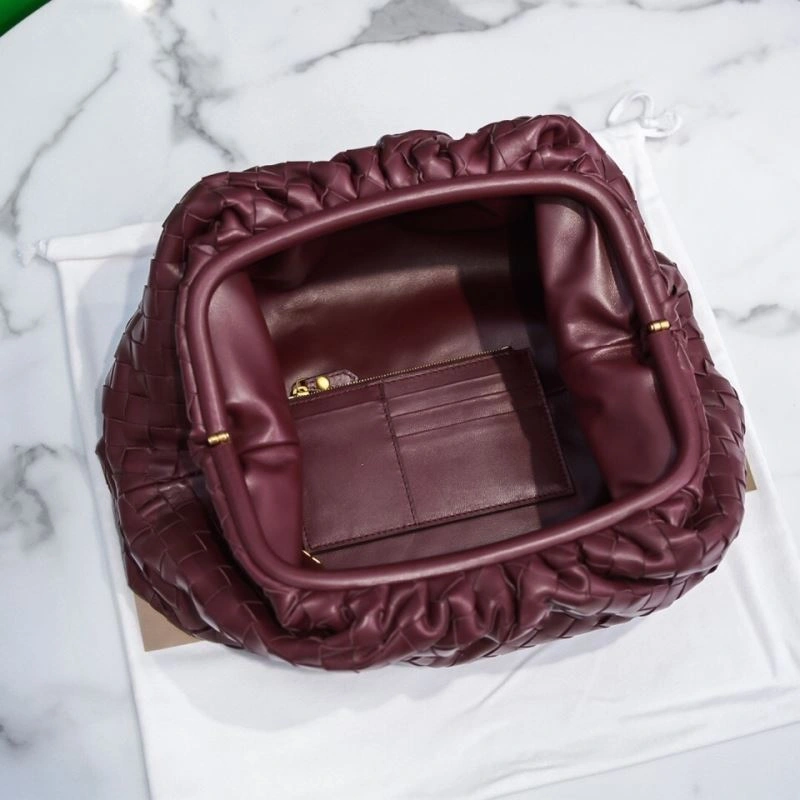 WrinkleFree Bottega Veneta Pouch Clutch Bags 68119