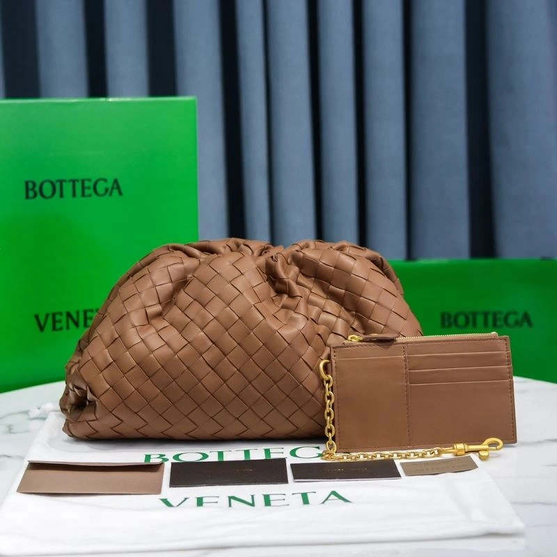 Bottega Veneta Pouch Clutch Bags ZipUp 68149