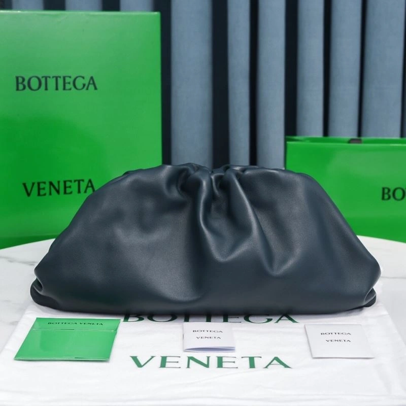 Bottega Veneta Pouch Clutch Bags ComfortFit 68142