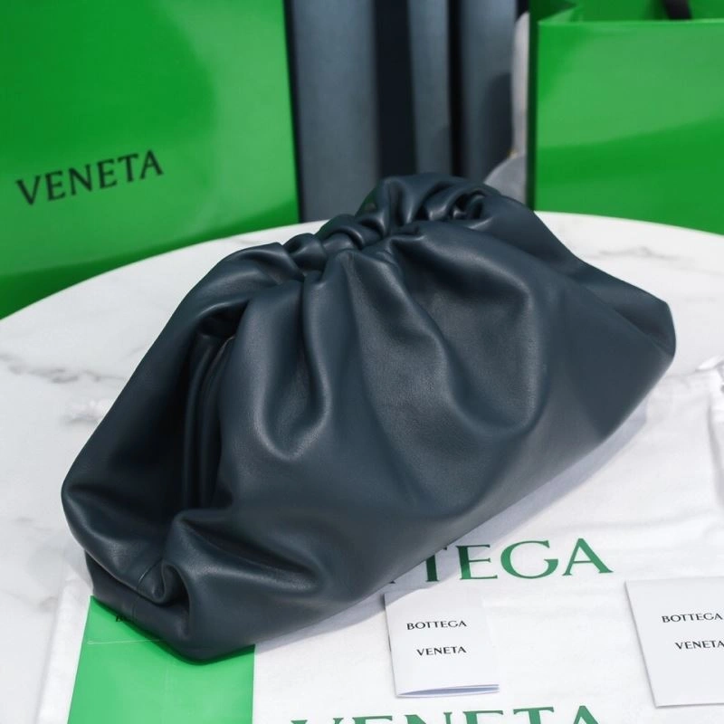 Bottega Veneta Pouch Clutch Bags ComfortFit 68142