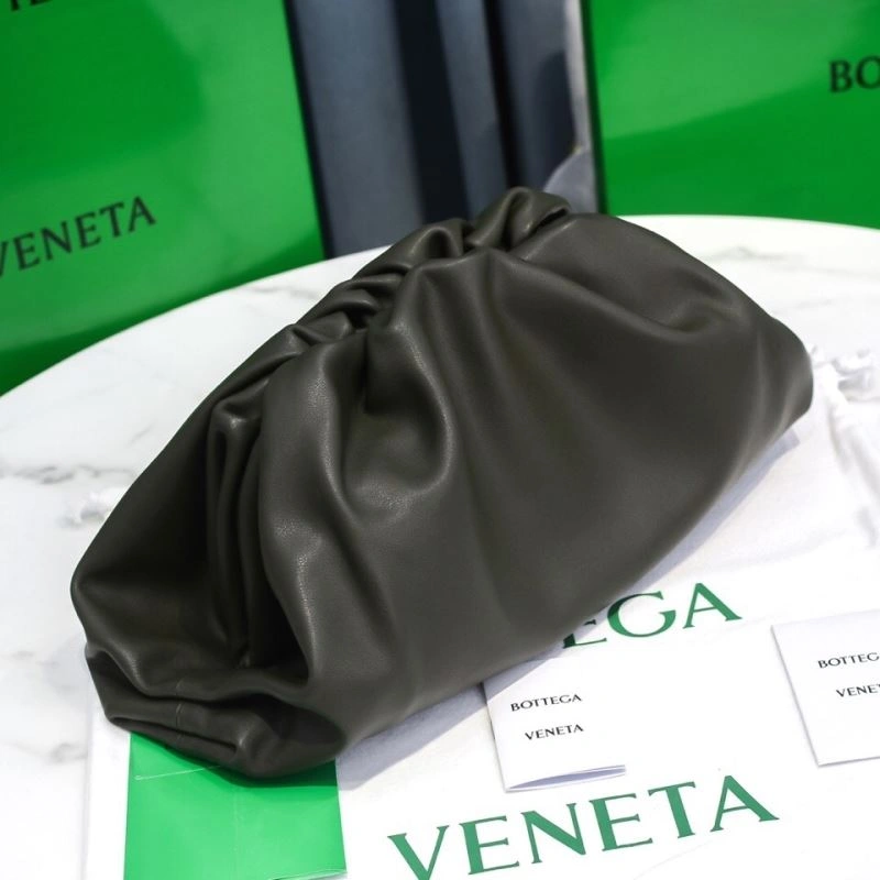 Bottega Veneta Pouch Clutch Bags Soft 68099