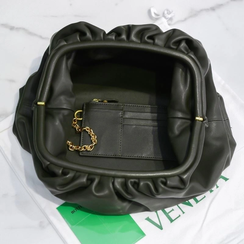 Bottega Veneta Pouch Clutch Bags Soft 68099