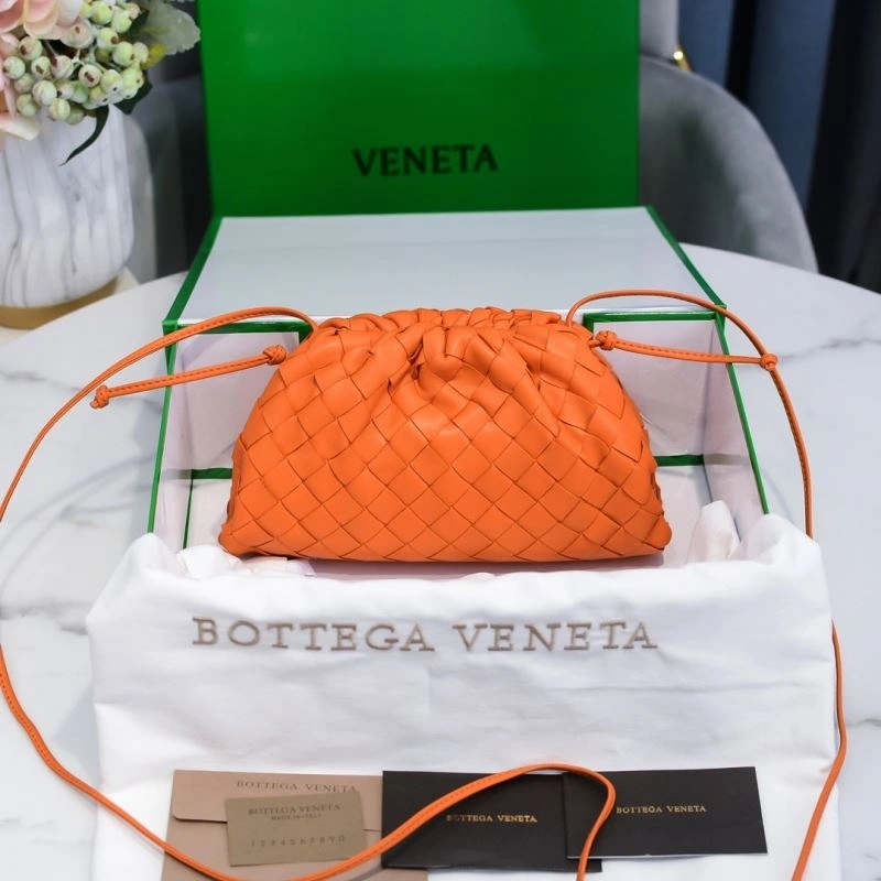 Bottega Veneta Pouch Clutch Bags Breathable 68141