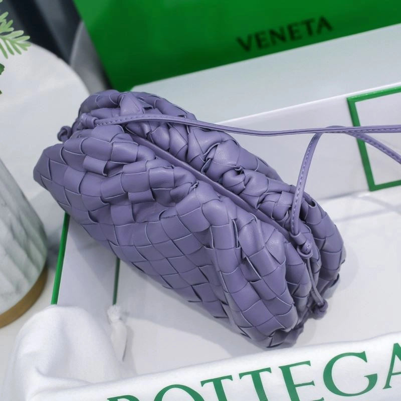 Vibrant Bottega Veneta Pouch Clutch Bags 68096