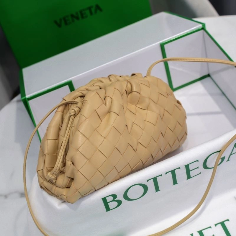 Bottega Veneta Pouch Clutch Bags Casual 68102