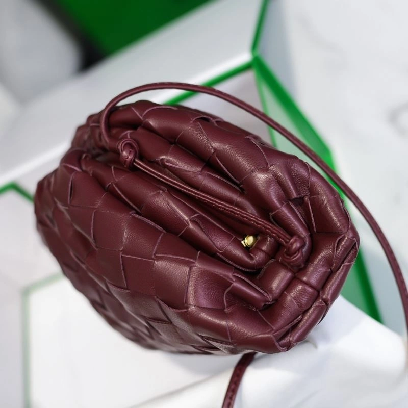 Bottega Veneta Pouch Clutch Bags WaterResistant 68094