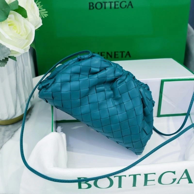 Bottega Veneta Pouch Clutch Bags Bright 68088