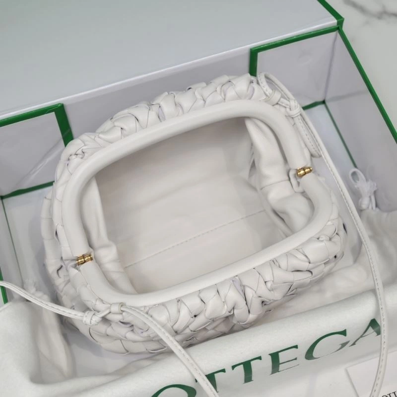 ModernLook Bottega Veneta Pouch Clutch Bags 68083