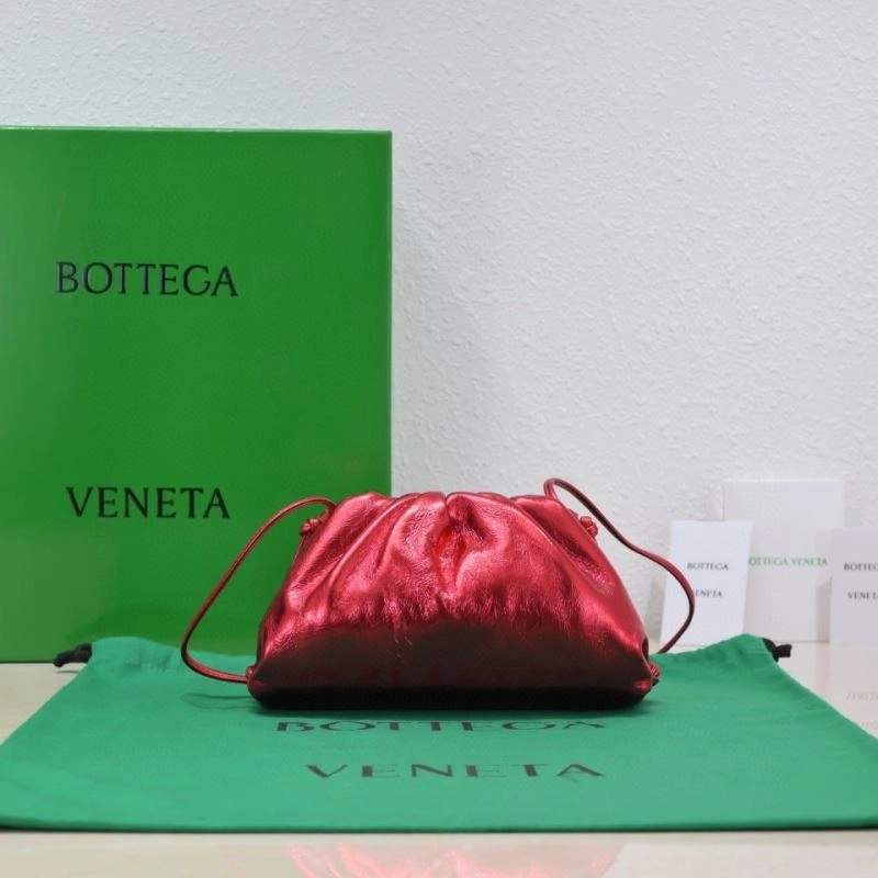 Bottega Veneta Pouch Clutch Bags Seasonal 68074