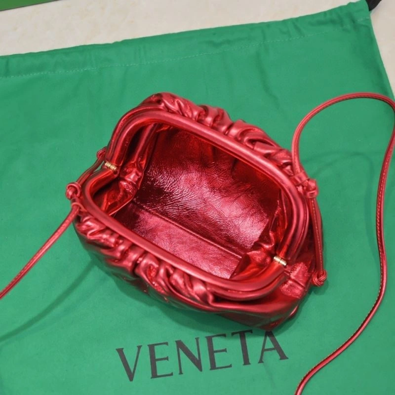 Bottega Veneta Pouch Clutch Bags Seasonal 68074