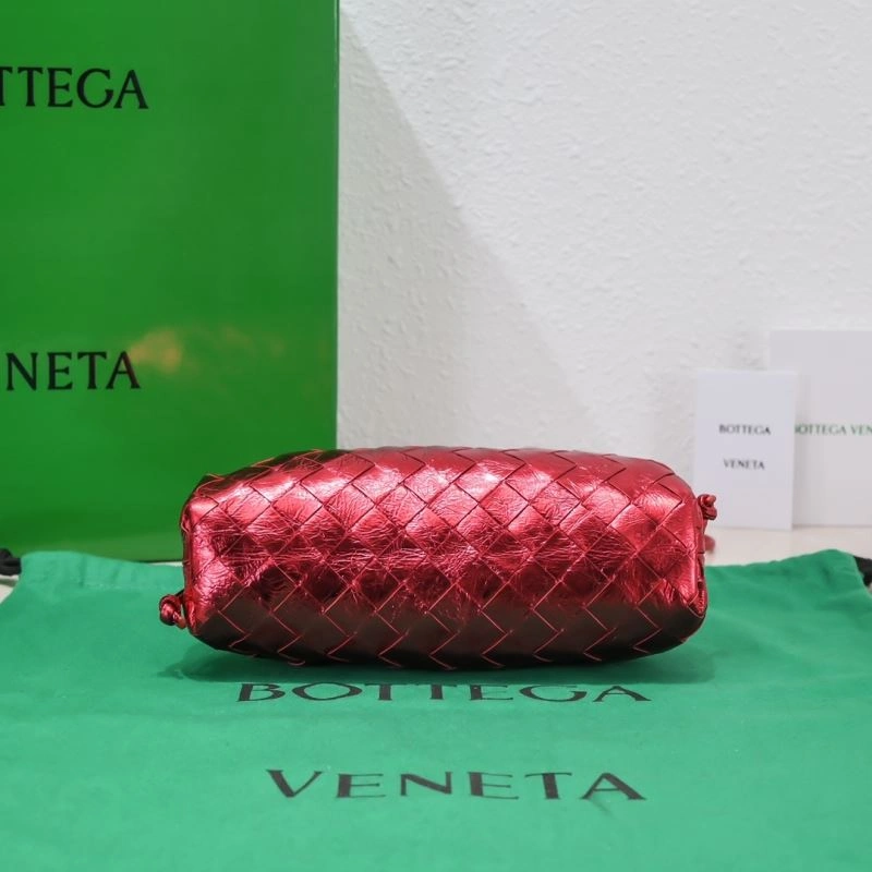 Vibrant Bottega Veneta Pouch Clutch Bags 68111