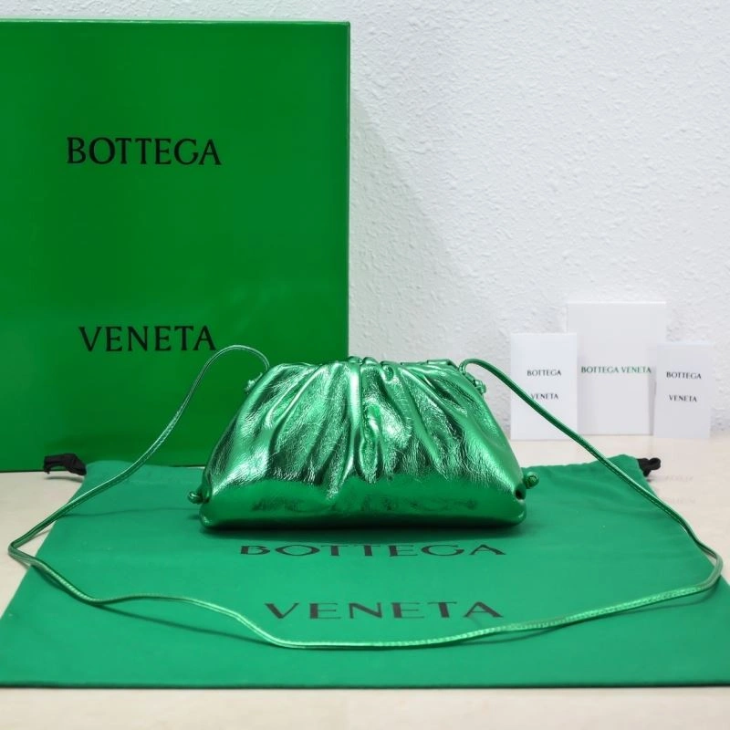 Effortless Bottega Veneta Pouch Clutch Bags 68106