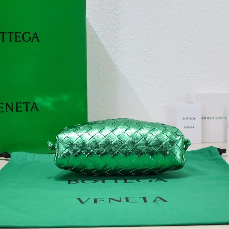 Bottega Veneta Pouch Clutch Bags Versatile 68067