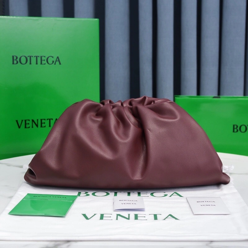 Stretchable Bottega Veneta Pouch Clutch Bags 68062