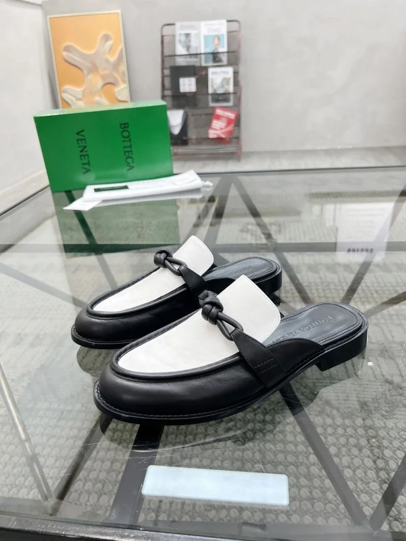 Bottega Veneta Sandals UrbanStyle 5041