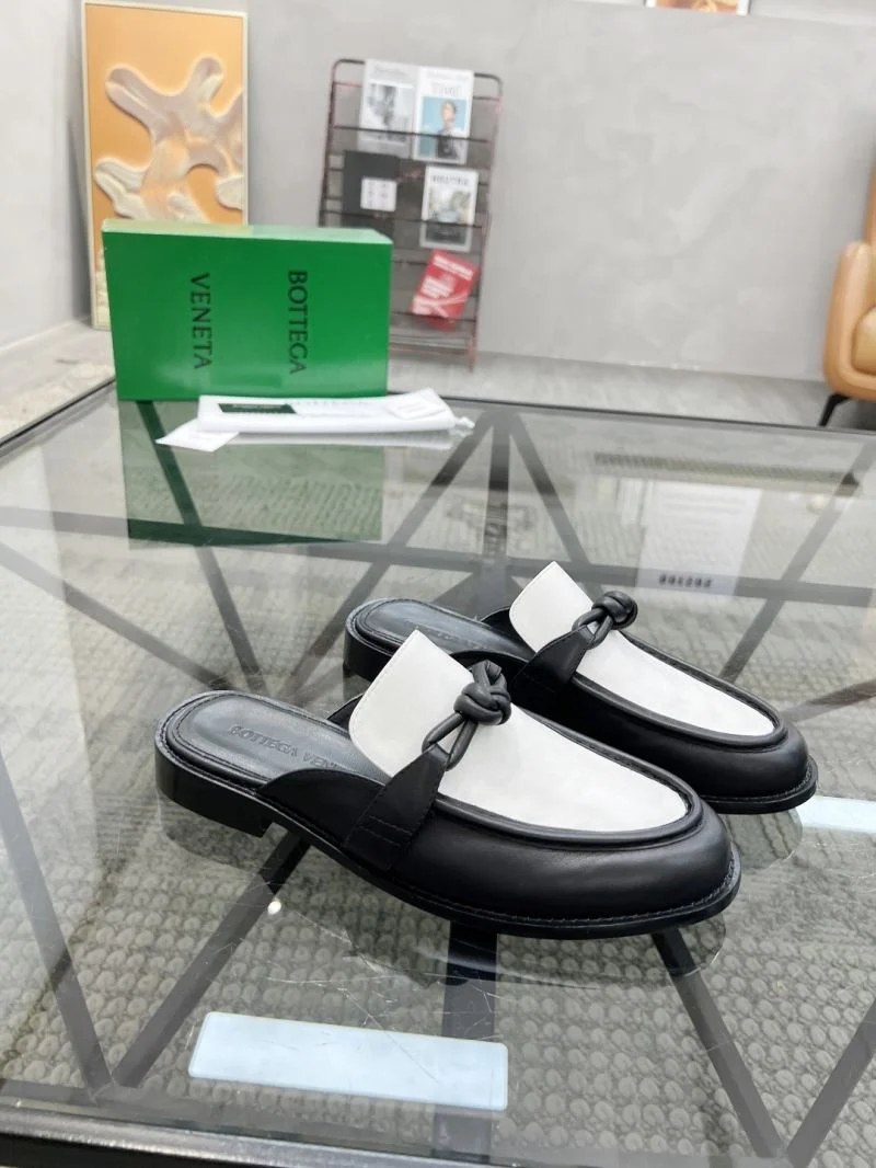 Bottega Veneta Sandals UrbanStyle 5041
