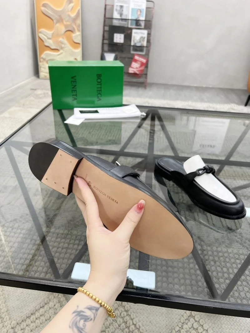 Bottega Veneta Sandals UrbanStyle 5041