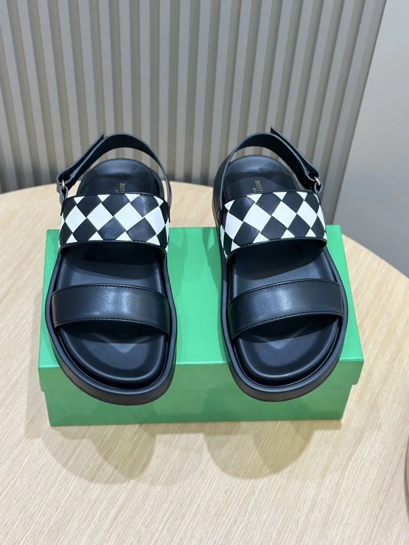 Casual Bottega Veneta Sandals 5031