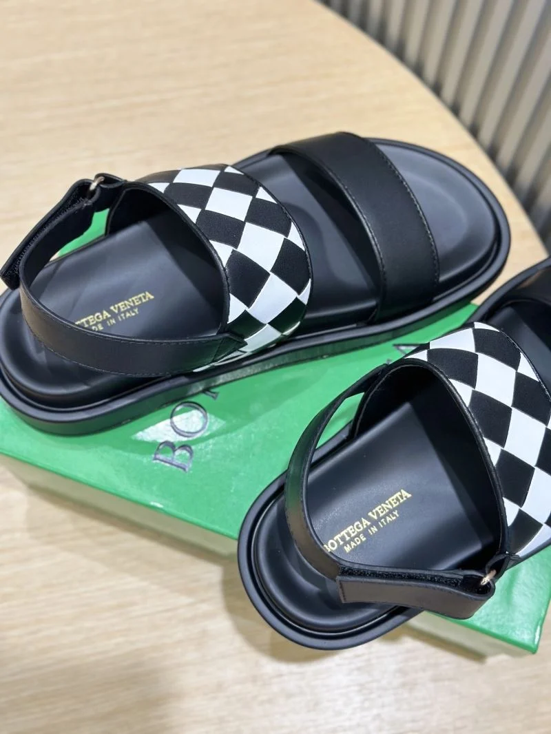 Casual Bottega Veneta Sandals 5031