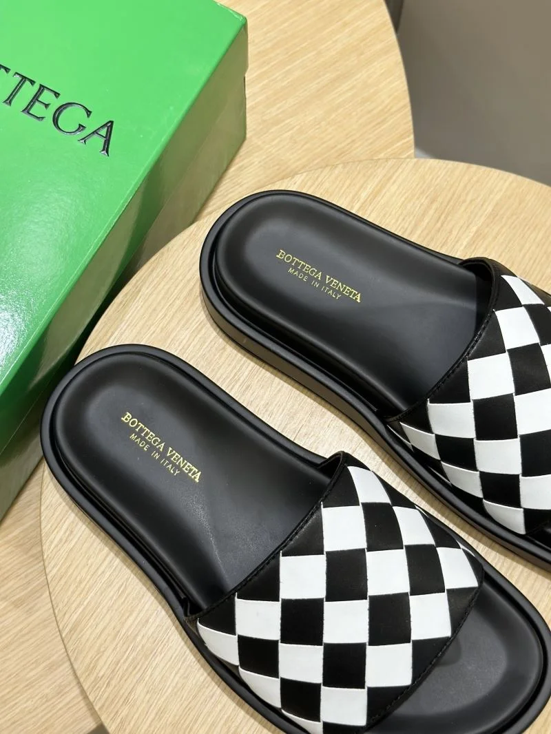 Bottega Veneta Sandals Cozy 5058